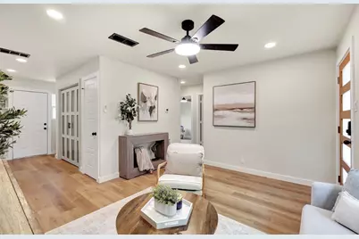 203 Broad Street, McKinney, TX 75069 - Photo 4