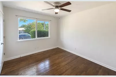 700 Pine Street, Hurst, TX 76053 - Photo 4