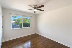 700 Pine St, Hurst, TX 76053 - Photo 4