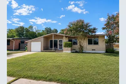 700 Pine Street, Hurst, TX 76053 - Photo 2