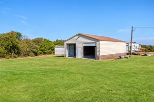 2298 Co Rd 2320, Decatur, TX 76234 - Photo 22