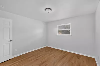 4801 Hollowbrook Road, Fort Worth, TX 76103 - Photo 30