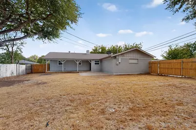 4801 Hollowbrook Road, Fort Worth, TX 76103 - Photo 38