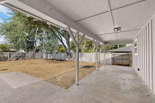 4801 Hollowbrook Rd, Fort Worth, TX 76103 - Photo 36