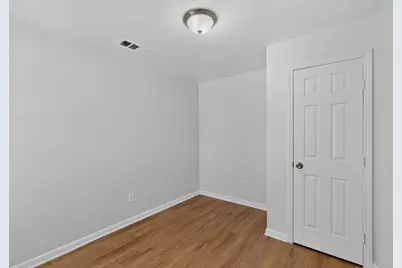 4801 Hollowbrook Road, Fort Worth, TX 76103 - Photo 34