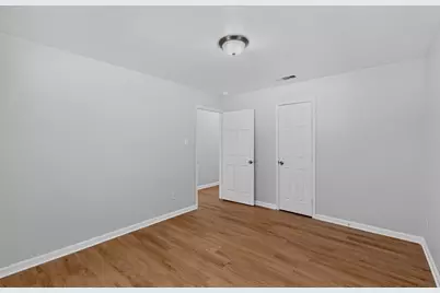 4801 Hollowbrook Road, Fort Worth, TX 76103 - Photo 28