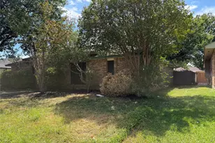 626 Rosedown Ln, Mesquite, TX 75150 - Photo 2