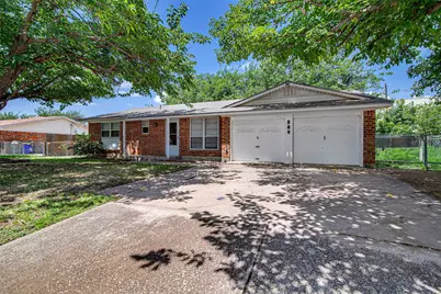 509 Branch Circle W, White Settlement, TX 76108 - Photo 2