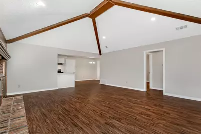 136 Shady Brook Drive, DeSoto, TX 75115 - Photo 12