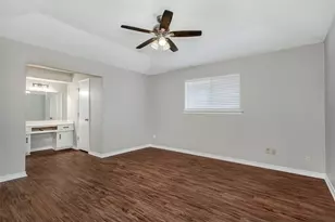 136 Shadybrook Dr, DeSoto, TX 75115 - Photo 4
