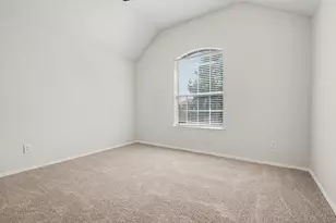 412 Flowering Plum Ln, Fort Worth, TX 76140 - Photo 30