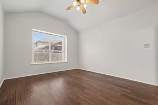 412 Flowering Plum Ln, Fort Worth, TX 76140 - Photo 18