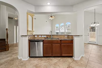 412 Flowering Plum Lane, Fort Worth, TX 76140 - Photo 12
