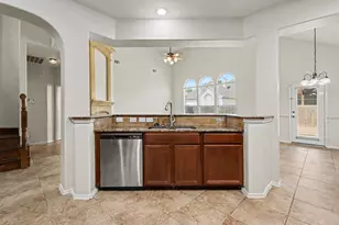 412 Flowering Plum Ln, Fort Worth, TX 76140 - Photo 12