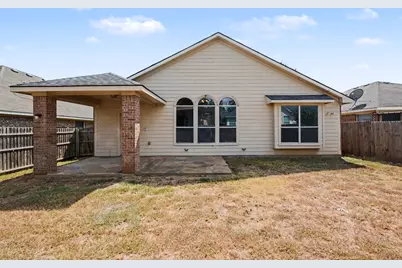 412 Flowering Plum Lane, Fort Worth, TX 76140 - Photo 34