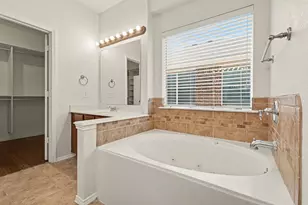 412 Flowering Plum Ln, Fort Worth, TX 76140 - Photo 20