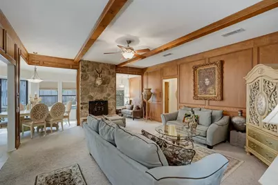 1903 Moody Court, Arlington, TX 76012 - Photo 8