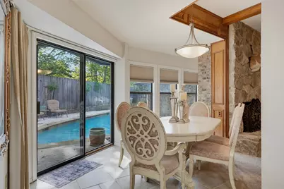 1903 Moody Court, Arlington, TX 76012 - Photo 16