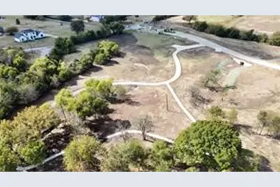 000 Latigo Court, Oak Leaf, TX 75154 - Photo 8