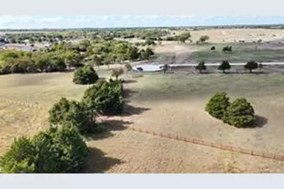 000 Latigo Court, Oak Leaf, TX 75154 - Photo 1