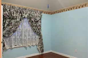 2009 Brook Tree Dr, Garland, TX 75040 - Photo 16