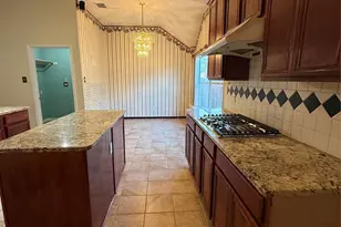 2009 Brook Tree Dr, Garland, TX 75040 - Photo 8