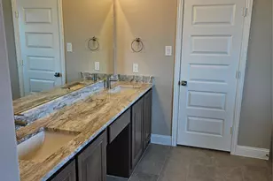 2721 Silo Ln, Van Alstyne, TX 75495 - Photo 16