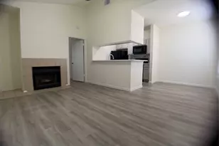 7340 Skillman St, Dallas, TX 75231 - Photo 2