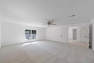 909 15th St, Grand Prairie, TX 75050 - Photo 12