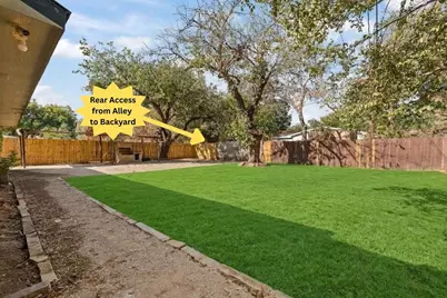 909 15th Street, Grand Prairie, TX 75050 - Photo 24