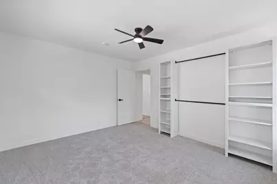 909 15th Street, Grand Prairie, TX 75050 - Photo 20