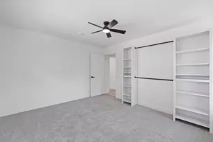 909 15th St, Grand Prairie, TX 75050 - Photo 20