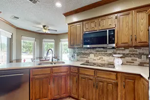 20 Creekmere Dr, Trophy Club, TX 76262 - Photo 8