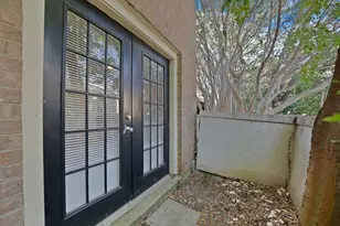 9621 Walnut St, Dallas, TX 75243 - Photo 30
