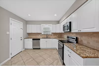 1121 Greendale Drive, Bedford, TX 76022 - Photo 8