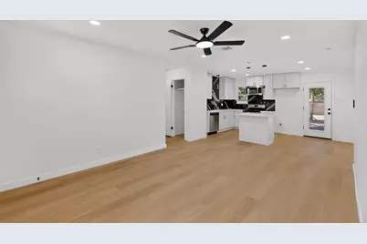 206 W Ridgewood Drive, Garland, TX 75041 - Photo 8