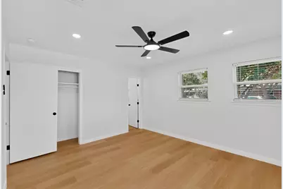 206 W Ridgewood Drive, Garland, TX 75041 - Photo 18