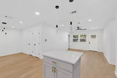 206 W Ridgewood Drive, Garland, TX 75041 - Photo 16