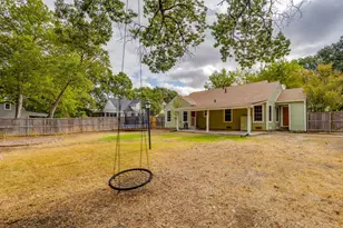 303 Harbin Ave, Waxahachie, TX 75165 - Photo 30