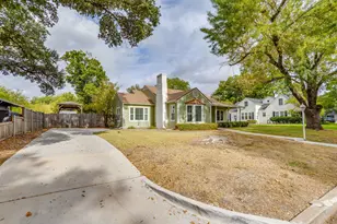 303 Harbin Ave, Waxahachie, TX 75165 - Photo 4