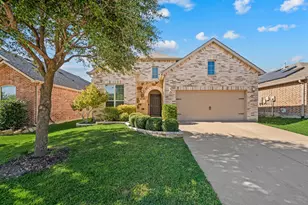 613 Ricochet Dr, Fort Worth, TX 76131 - Photo 4
