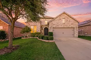 613 Ricochet Dr, Fort Worth, TX 76131 - Photo 1