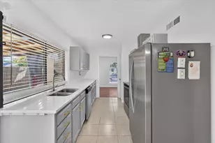 3118 San Diego Dr, Dallas, TX 75228 - Photo 10