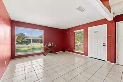 3605 Partridge Lane, Irving, TX 75062 - Photo 6