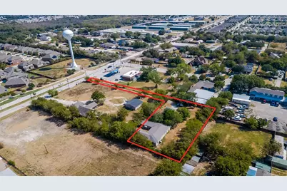 203D Kings Road, Hackberry, TX 75036 - Photo 2