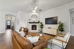 1104 Holcombe Dr, Anna, TX 75409 - Photo 2