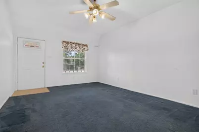 711 Plum Street, Joshua, TX 76058 - Photo 10