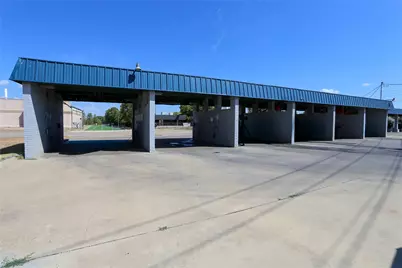 1425 Polo Road, Grand Prairie, TX 75052 - Photo 8