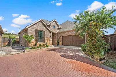 1833 Spotted Fawn Drive, Arlington, TX 76005 - Photo 1