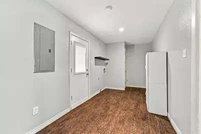 208 N Hickory Street, Venus, TX 76084 - Photo 4